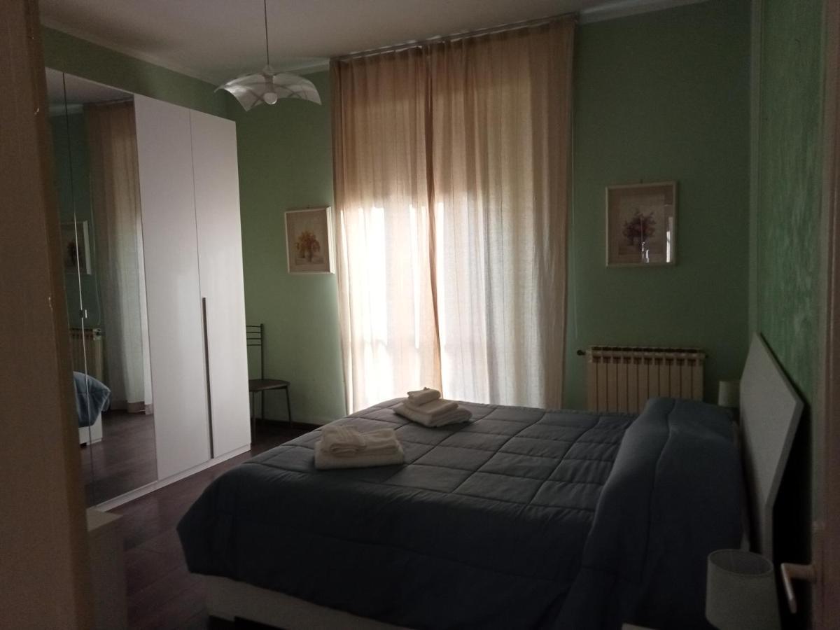 Casa Sofia - Appartamento Con Parcheggio Riservato Terni Exterior photo